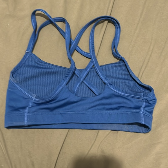 Strappy nike sports bra - Picture 2 of 2